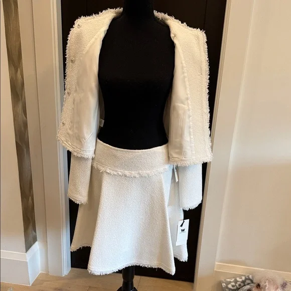W by Worth Cream Blazer and Skirt Set - Picture 5 of 7